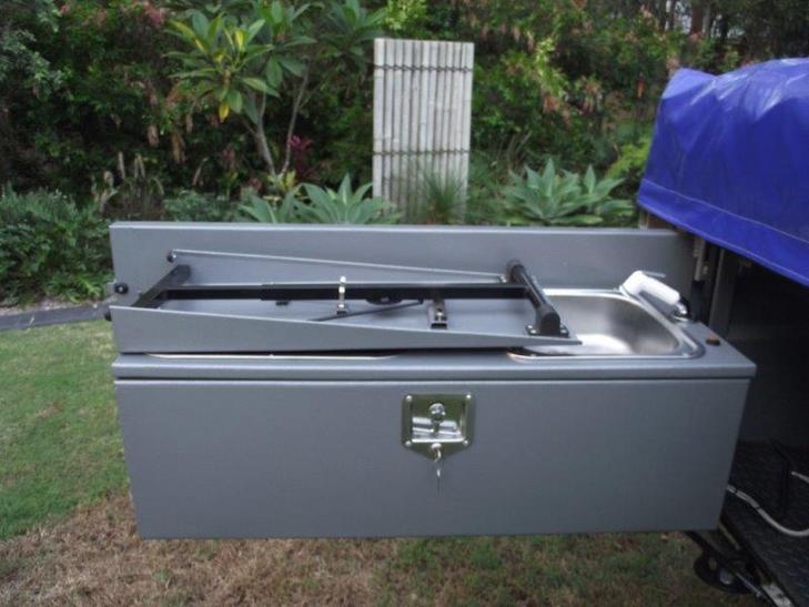 Compact tailgate kitchen